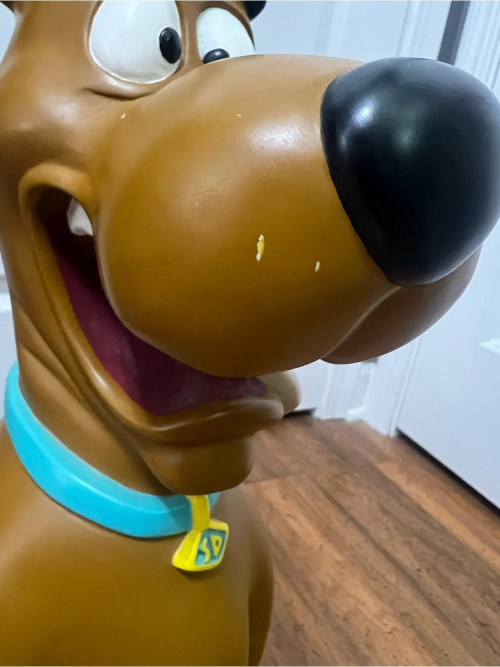 Extremely Rare Tall Hanna Barbera Scooby Doo Big Figurine Statue WB Store